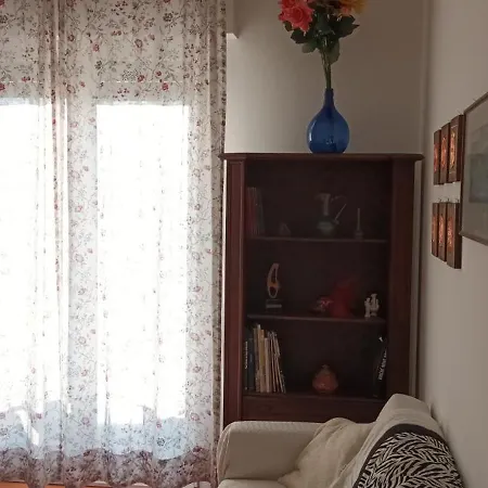 Eva 's Flat With Large Sunny Balcony And Lagoon View *