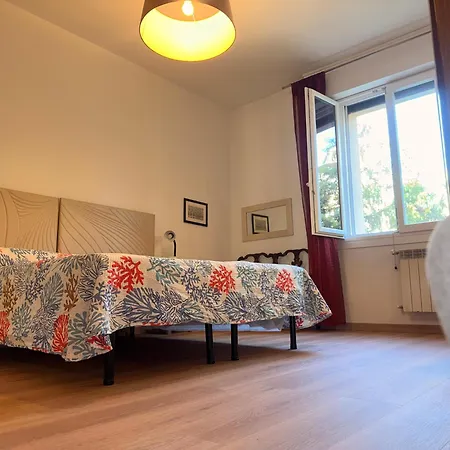 Eva 's Flat With Large Sunny Balcony And Lagoon View Λίντο της Βενετίας