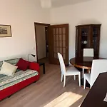 Eva 's Flat With Large Sunny Balcony And Lagoon View * Lido de Venise