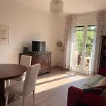 Eva 's Flat With Large Sunny Balcony And Lagoon View Appartement *