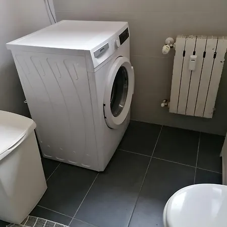 Eva 's Flat With Large Sunny Balcony And Lagoon View Apartamento *