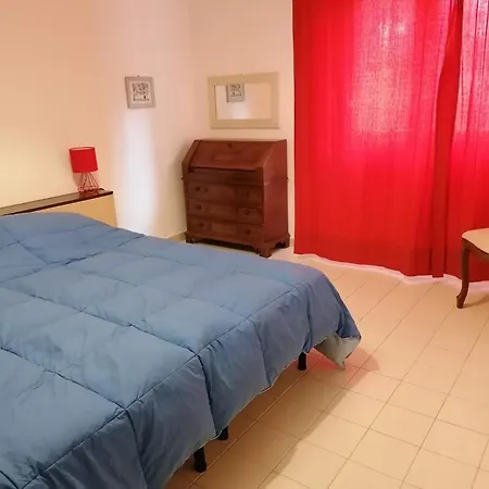 Apartamento Eva 's Flat With Large Sunny Balcony And Lagoon View