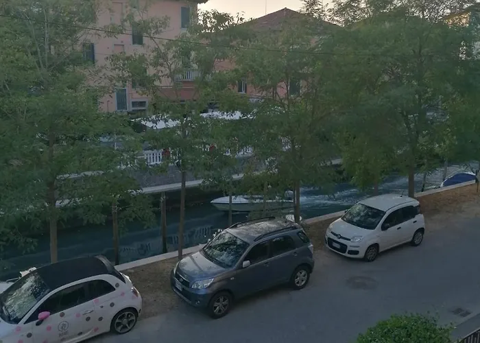 Lägenhet Eva 's Flat With Large Sunny Balcony And Lagoon View *