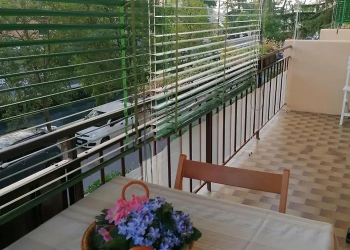 Lägenhet Eva 's Flat With Large Sunny Balcony And Lagoon View