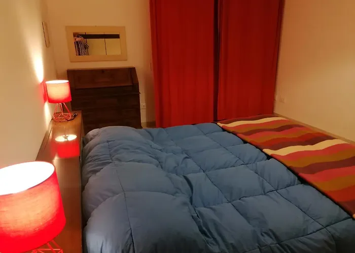 Eva 's Flat With Large Sunny Balcony And Lagoon View Apartmán